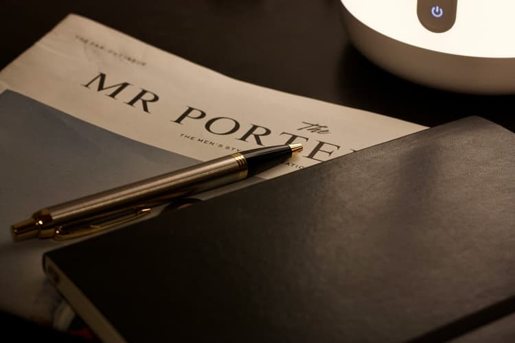 AI-Powered Financial Portfolio Management for Investors​