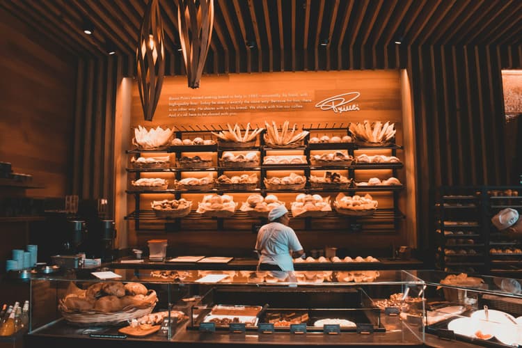 Case Study: How a Local Bakery Increased Orders by 30% Using AI-Powered Marketing