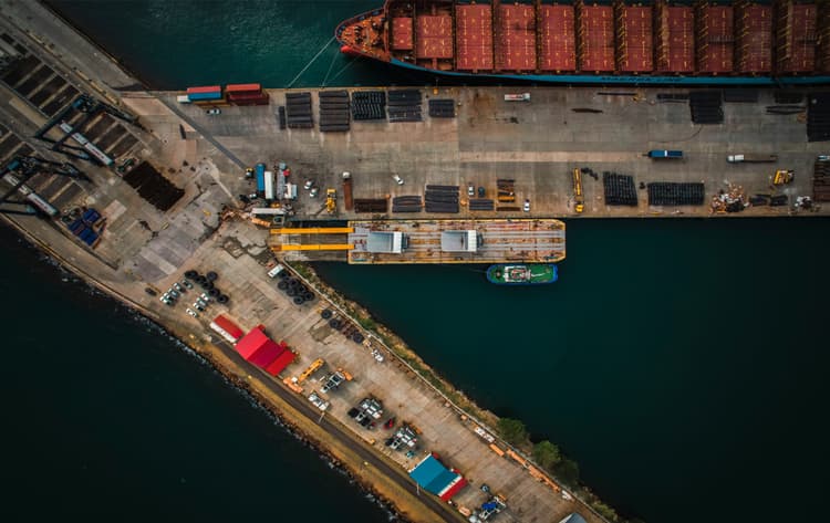 Hyperautomation in Supply Chain and Logistics: Unbreakable Efficiency