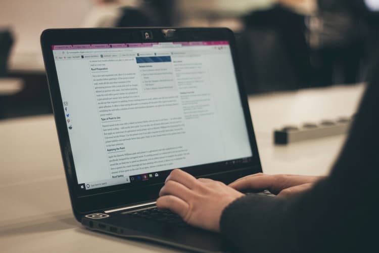 AI for Content Marketing: How to Create a Year's Worth of Content in a Month