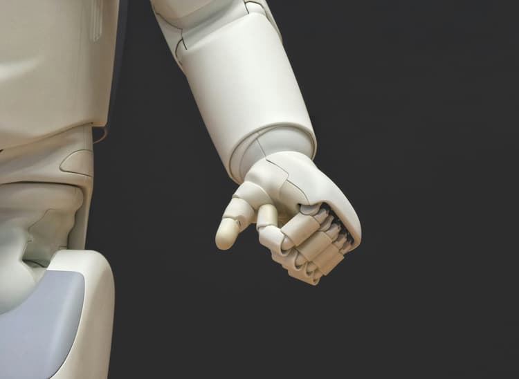 The Role of Generative AI in Achieving Hyperautomation